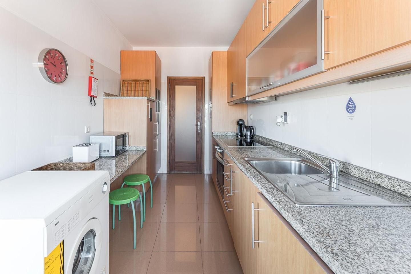 Guestready - Warwick Avenue In Lapa Apartment Porto Exterior photo